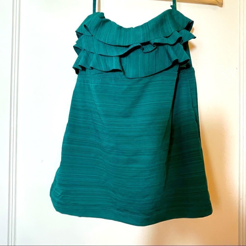 4 for $20 Gorgeous green textural stripe Mossimo halter strap Swim Top NWOT S